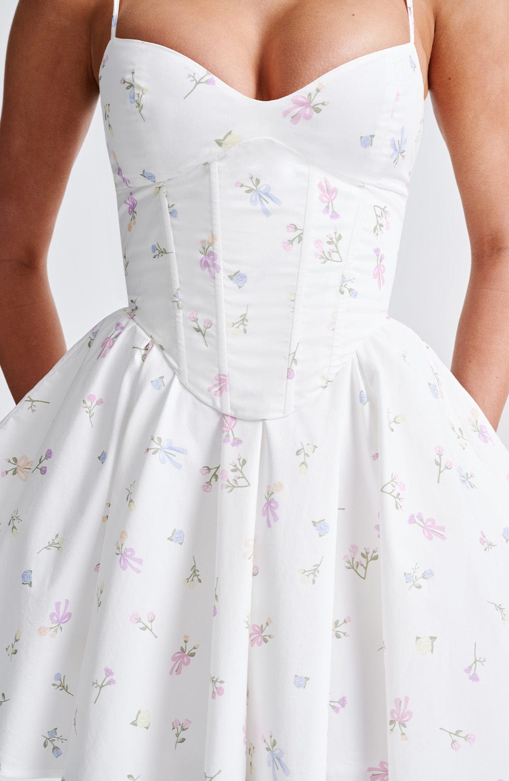 Vestido Mini Analeigh - Estampado Floral Multicolor Blanco