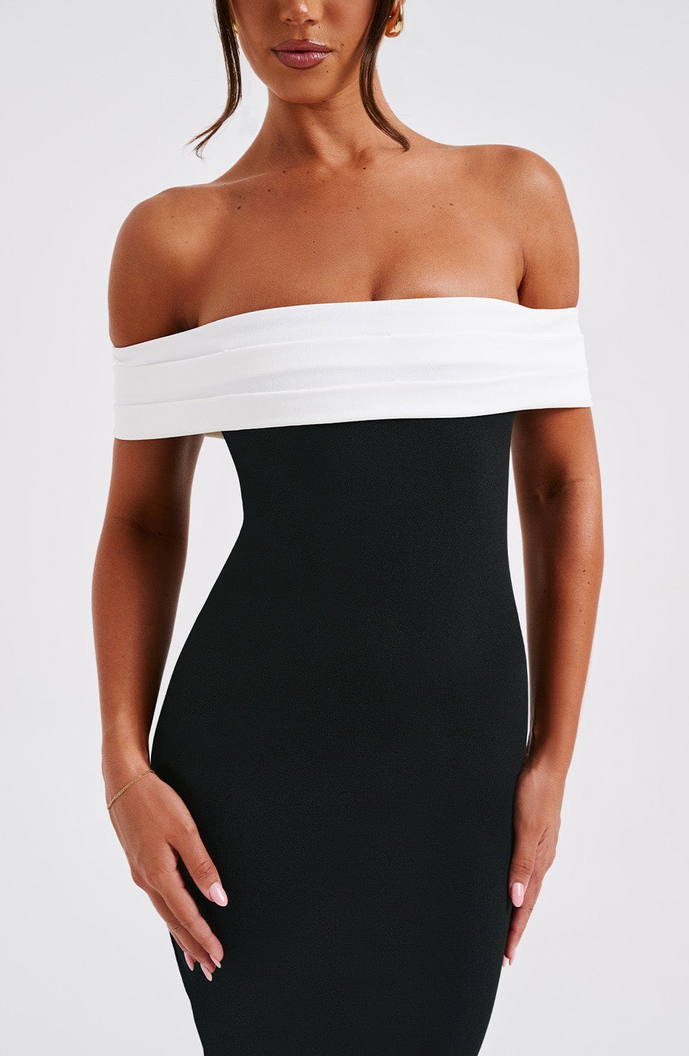 Vestido Midi Bex - Negro/Blanco