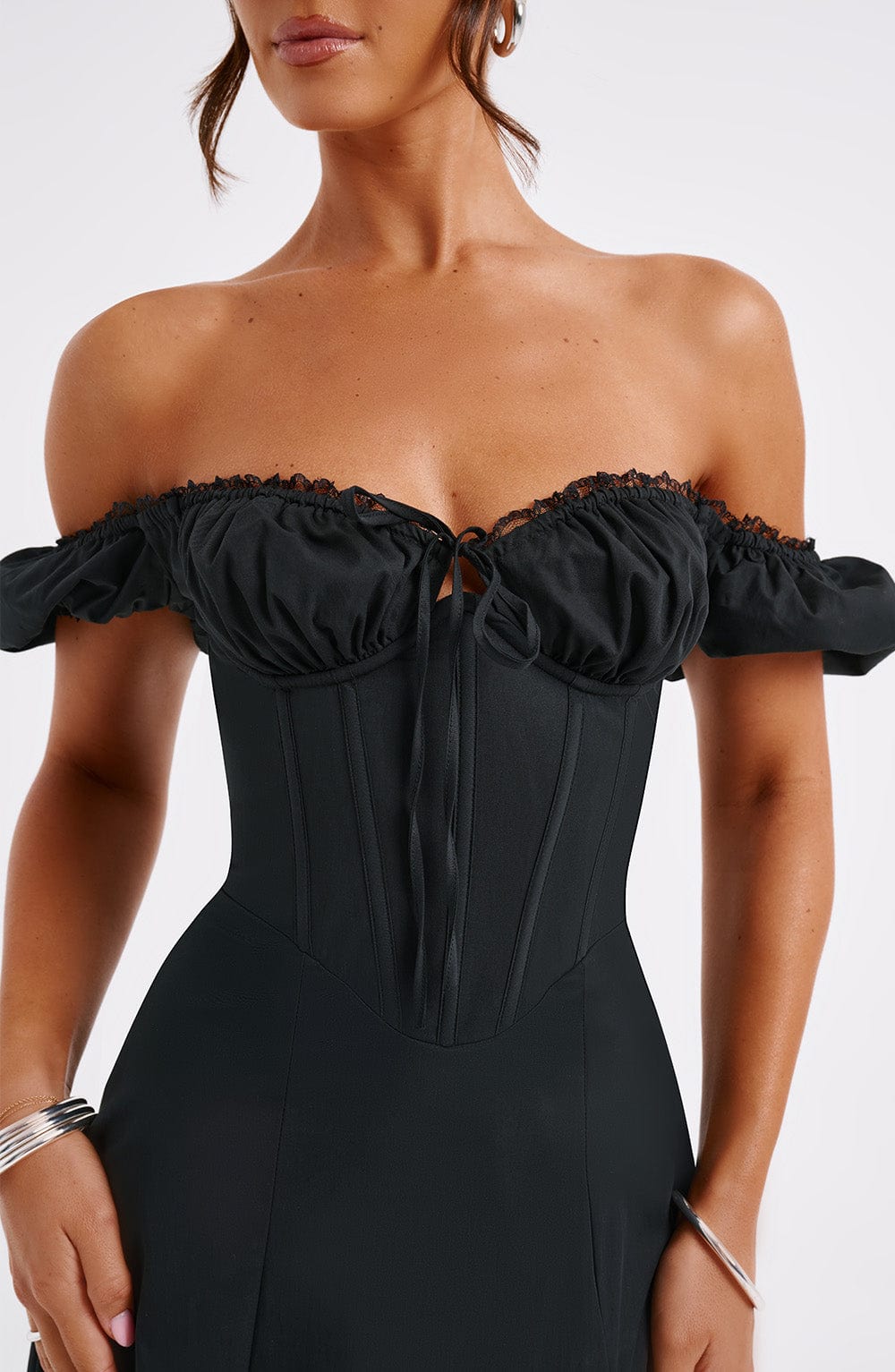 Vestido Midi Courtney - Negro