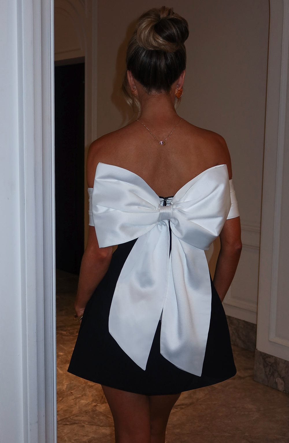 Vestido Mini Delta - Negro/Blanco