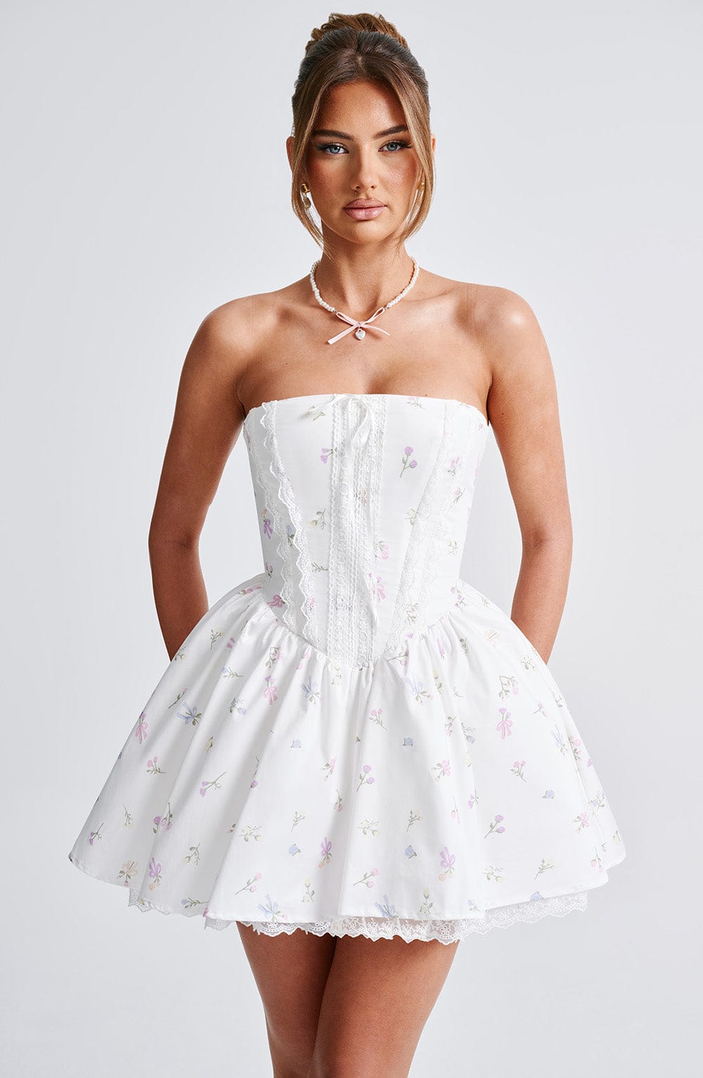 Vestido Mini Evie - Blanco con Estampado Floral Multicolor
