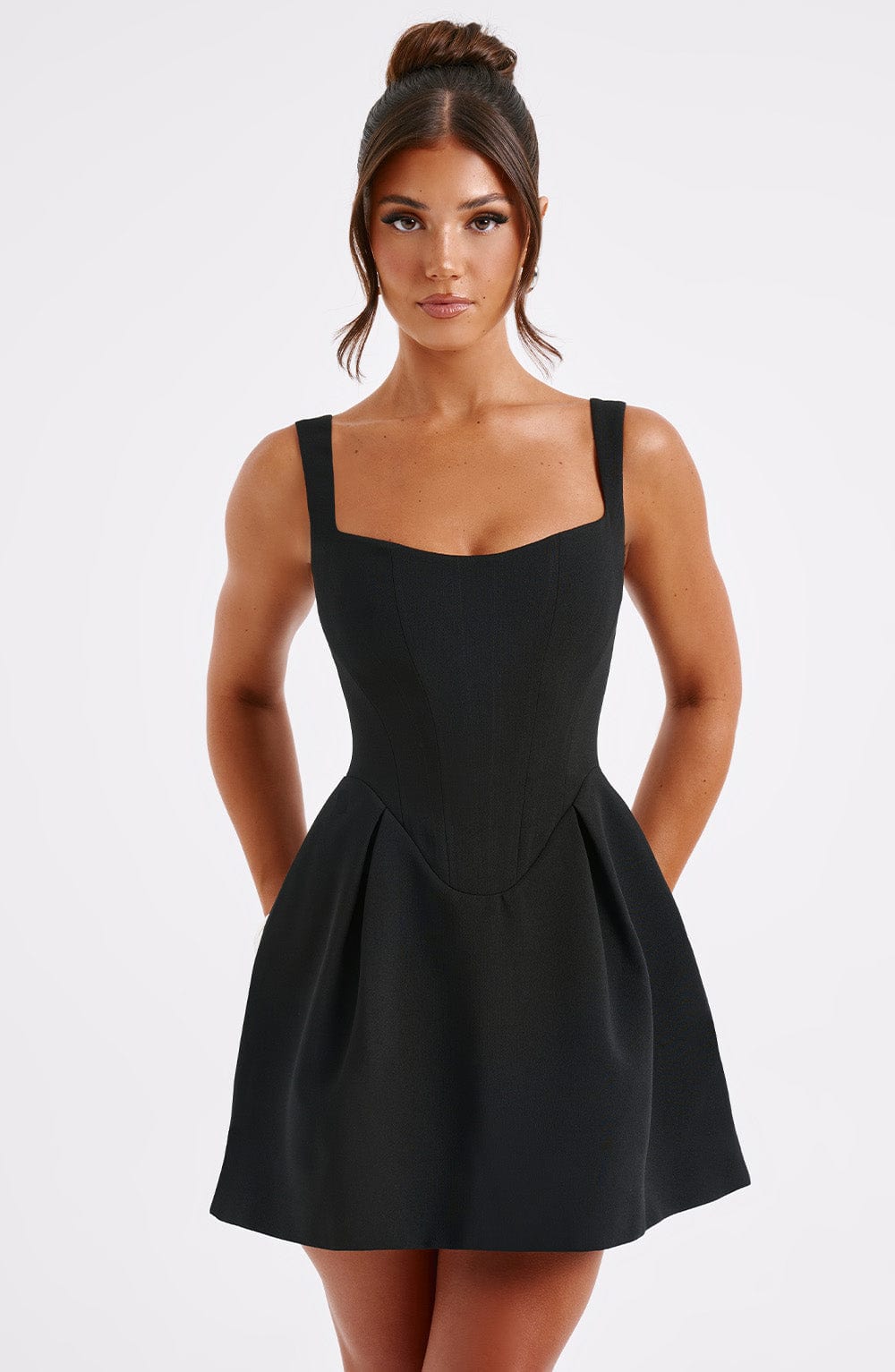 Vestido Mini Janiyah - Negro