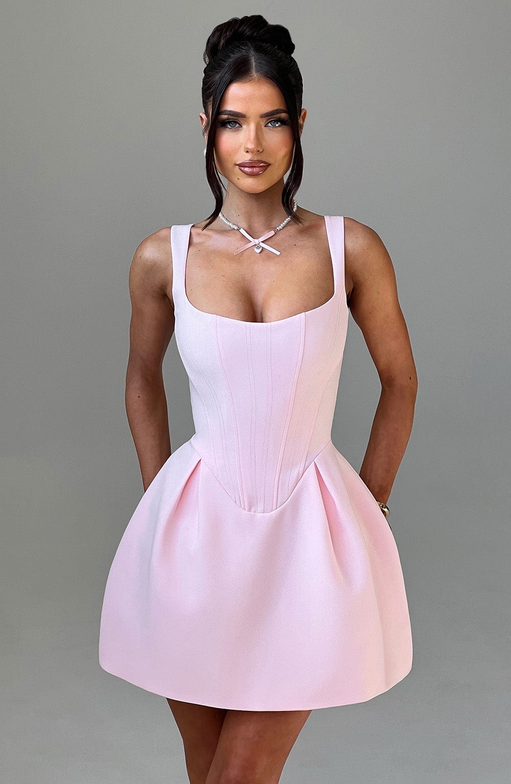 Vestido Mini Janiyah - Rosa