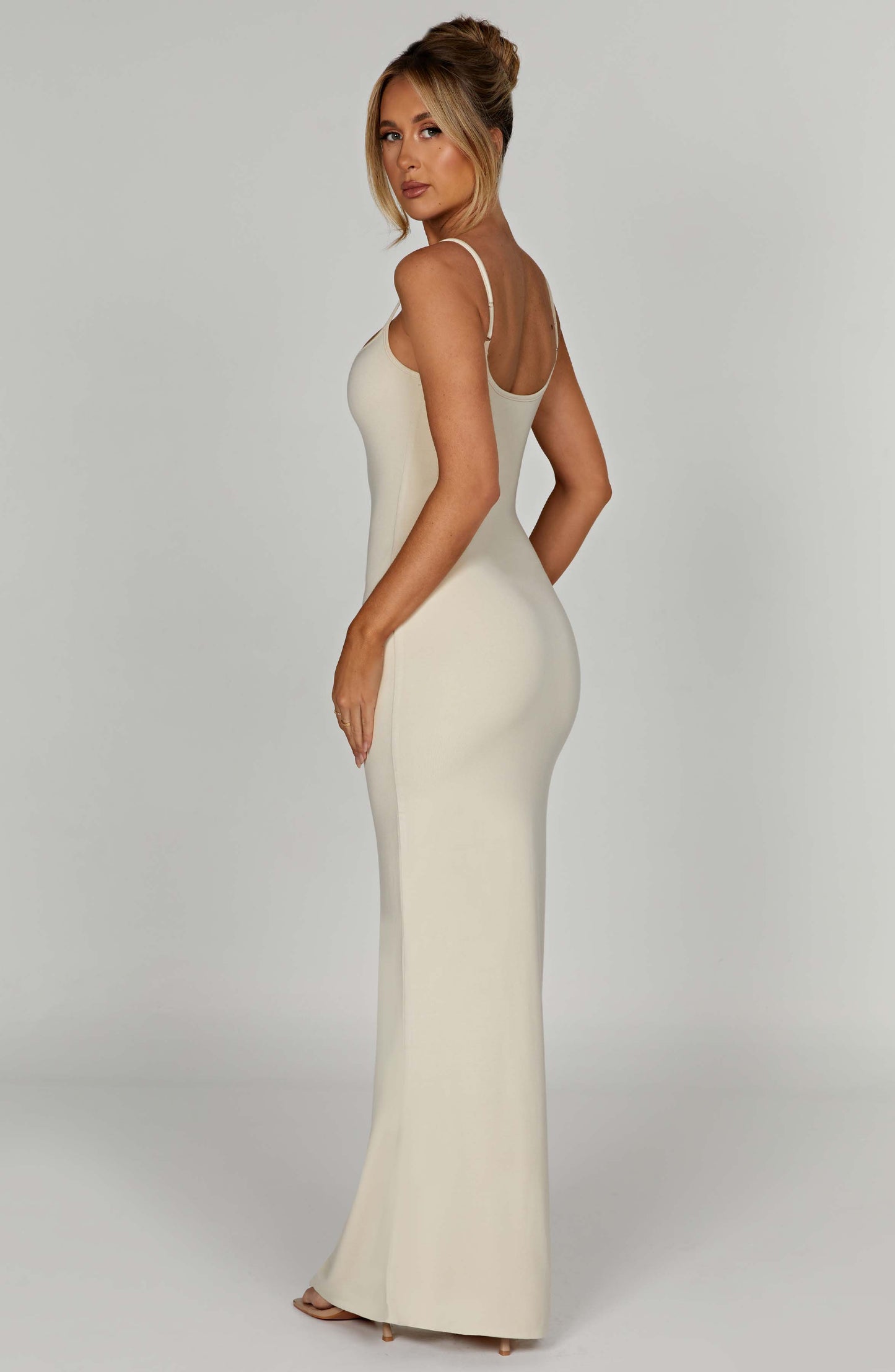 Vestido Maxi Saskia - Crema
