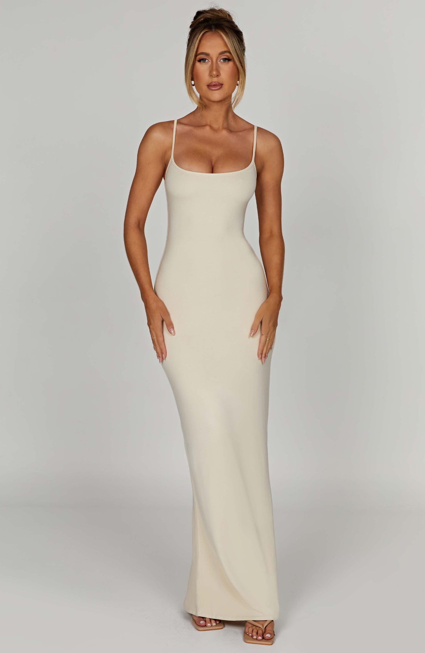 Vestido Maxi Saskia - Crema