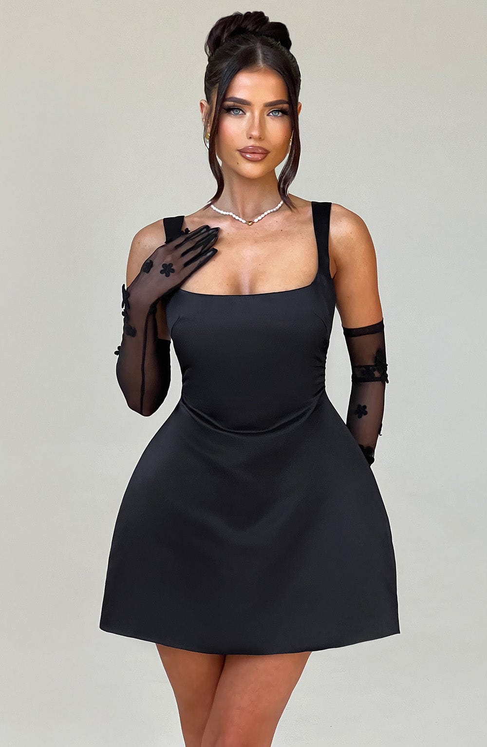 Vestido Mini Sofie - Negro