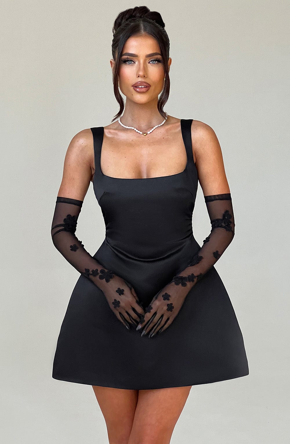 Vestido Mini Sofie - Negro