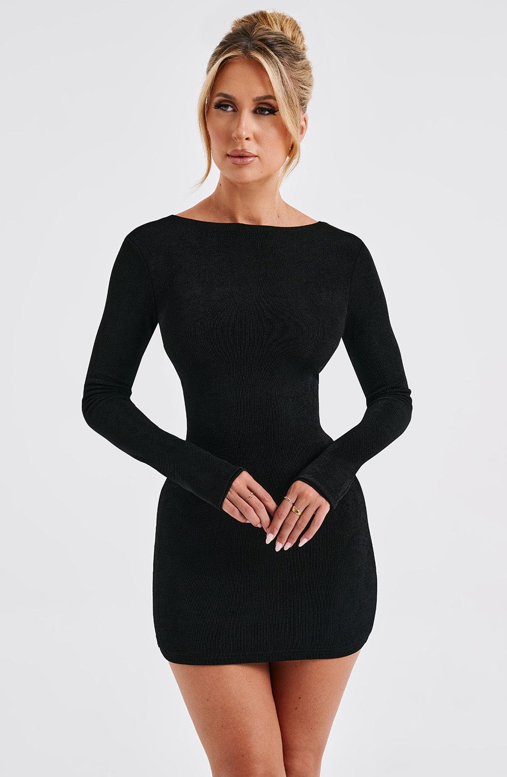 Un Mini Vestido - Negro