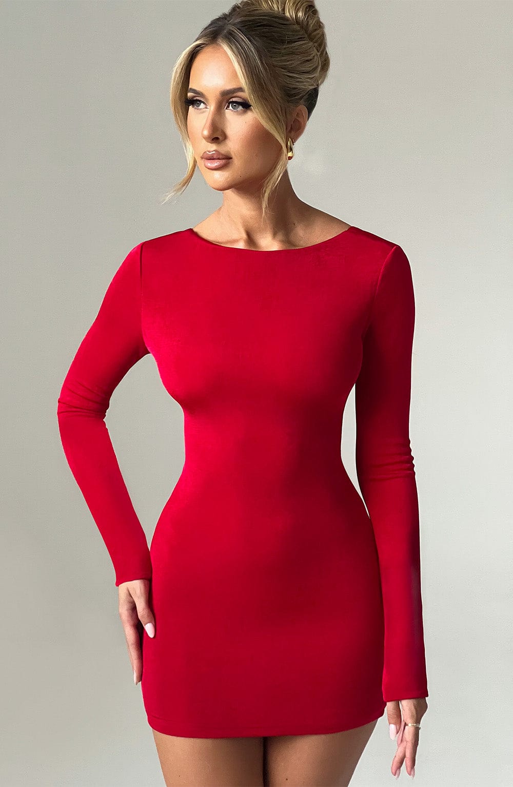 Un vestido corto - Rojo