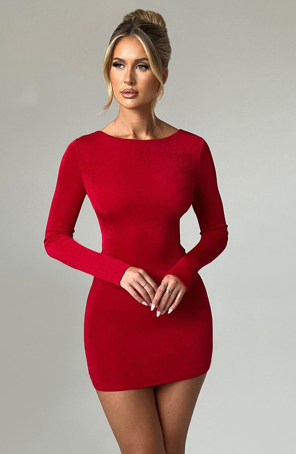 Un vestido corto - Rojo