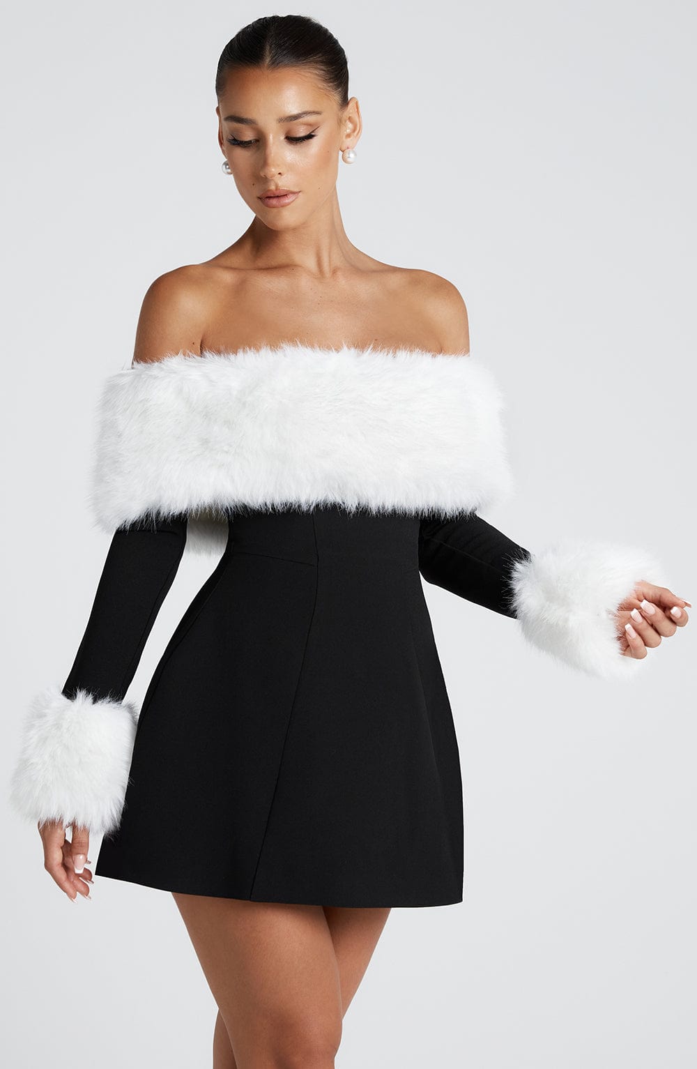 Vestido Mini Villanelle - Negro/Blanco