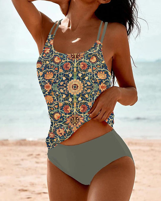 Abelia | Bikini     relajado y elegante.