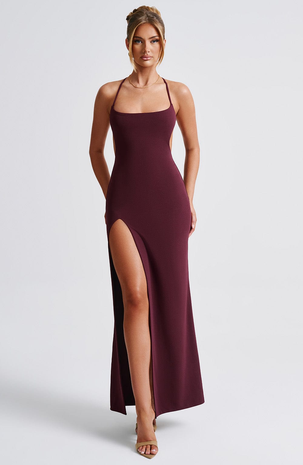 Vestido Maxi Beatrix - Laca de Cereza