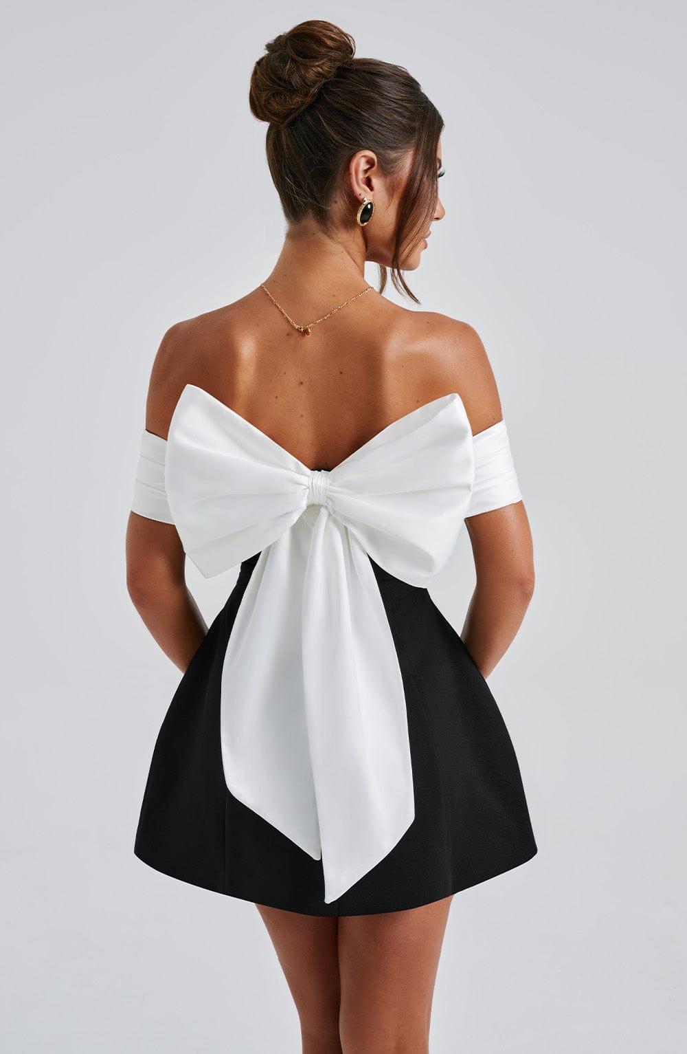 Vestido Mini Delta - Negro/Blanco