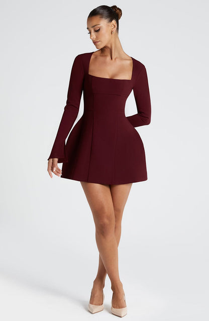 Vestido Mini Esme - Laca de Cereza
