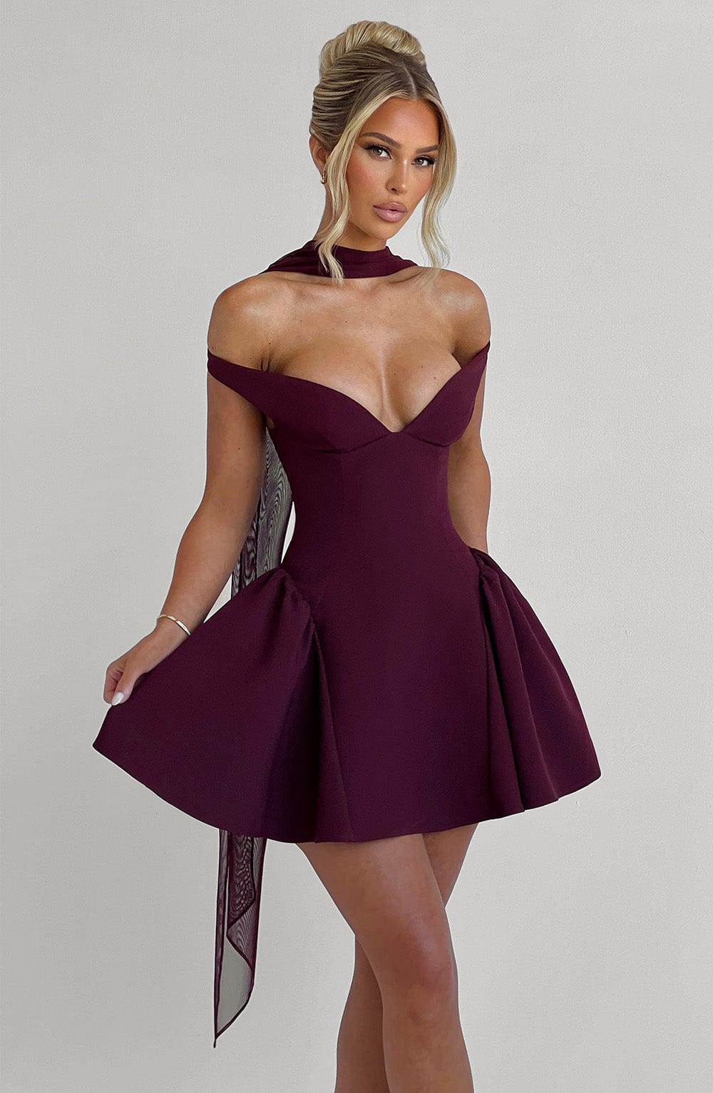 Vestido Mini Marla - Laca Cereza