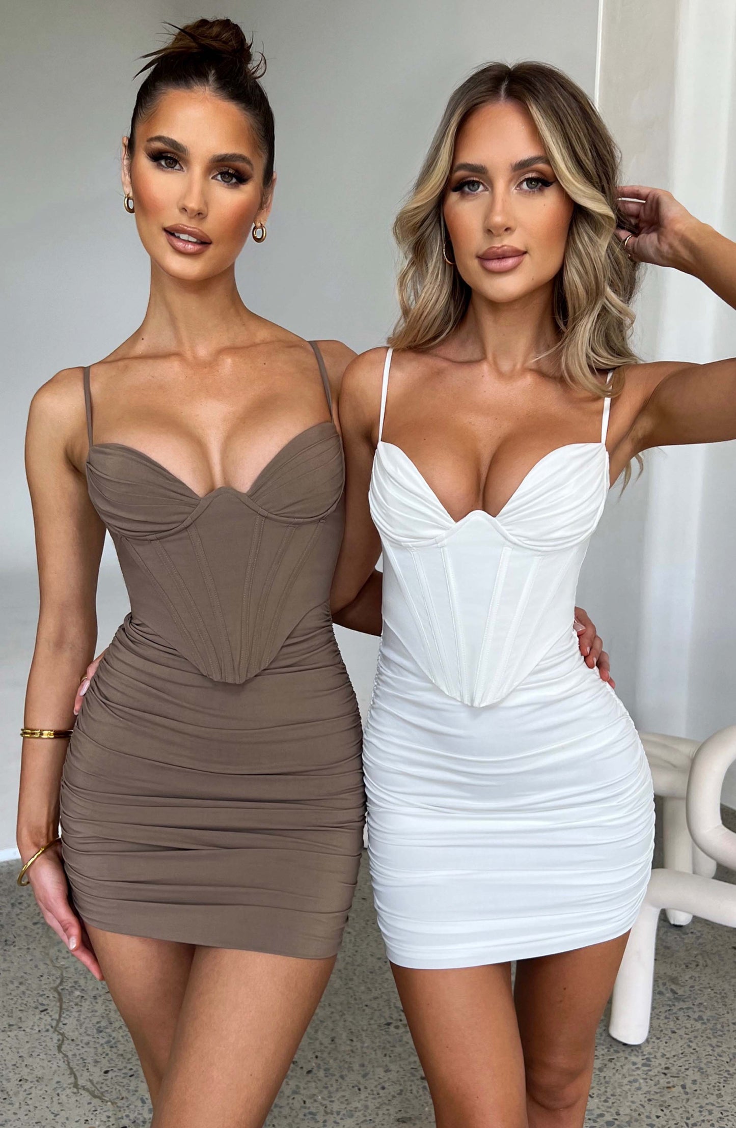 Vestido Mini Nyla - Mocha