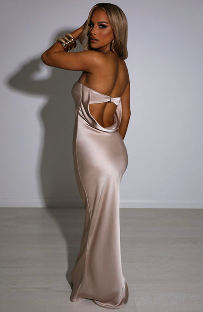 Vestido Maxi Rheanna - Champán