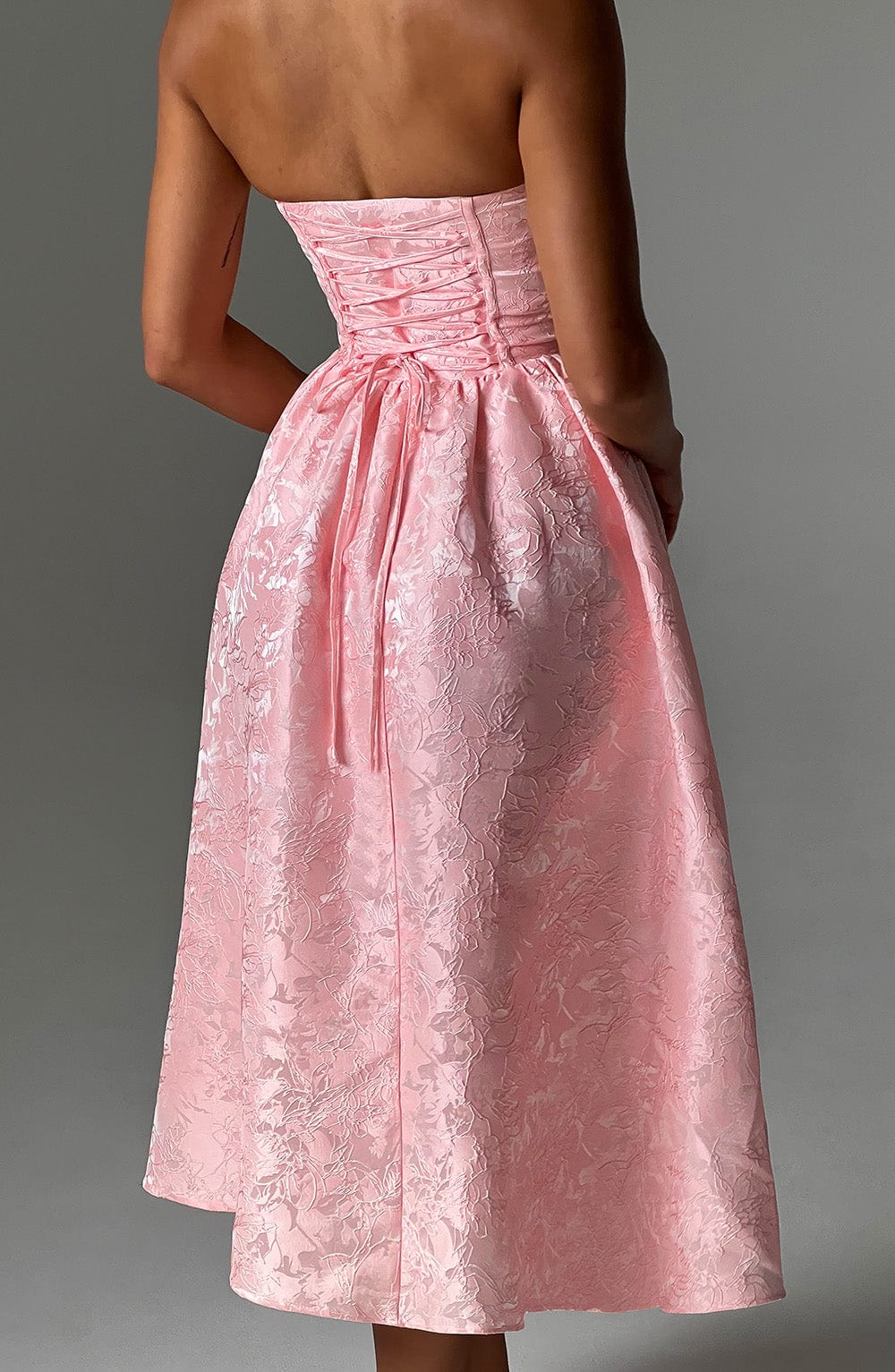 Vestido Midi Saoirse - Rosa Claro