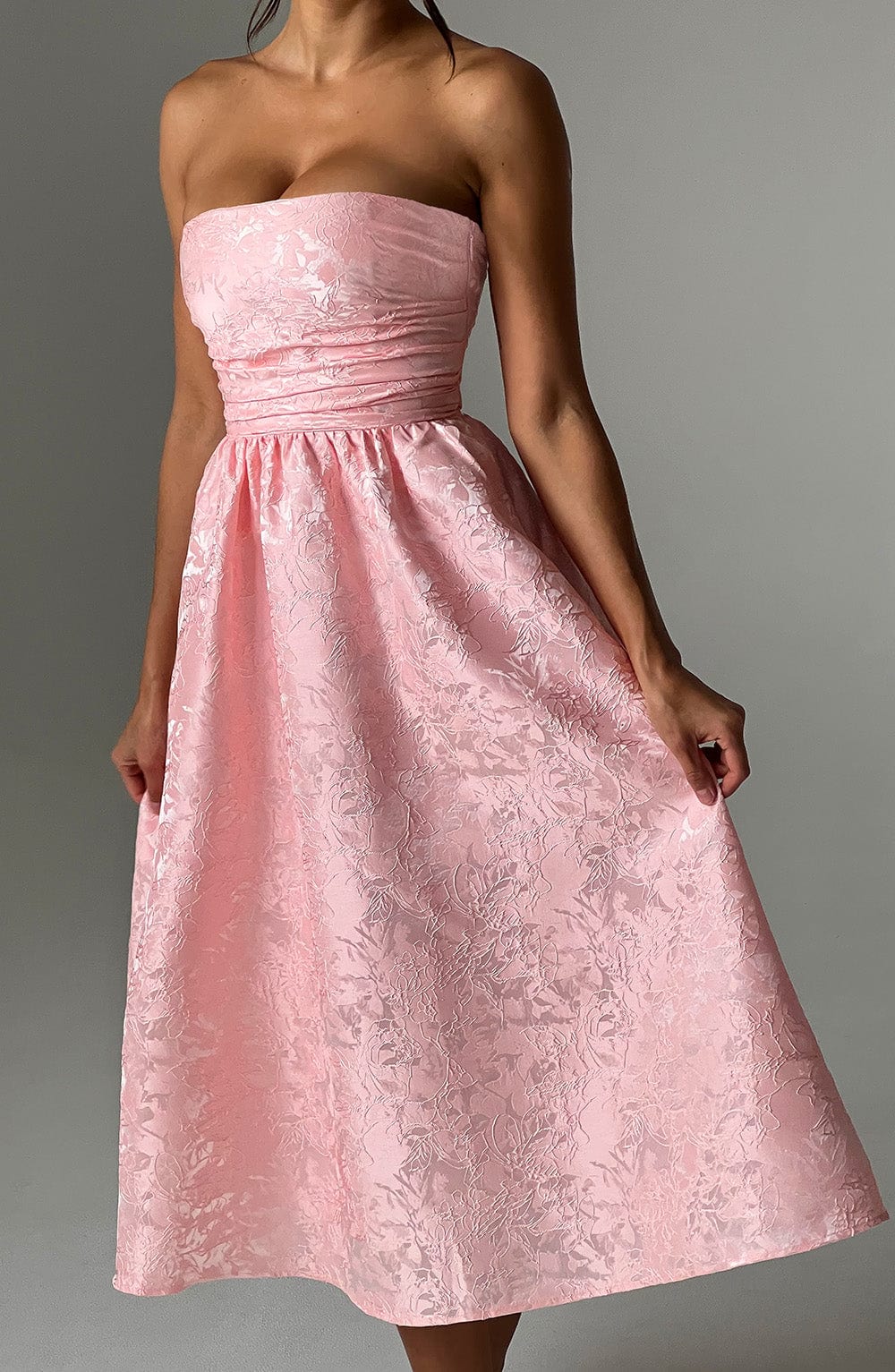 Vestido Midi Saoirse - Rosa Claro