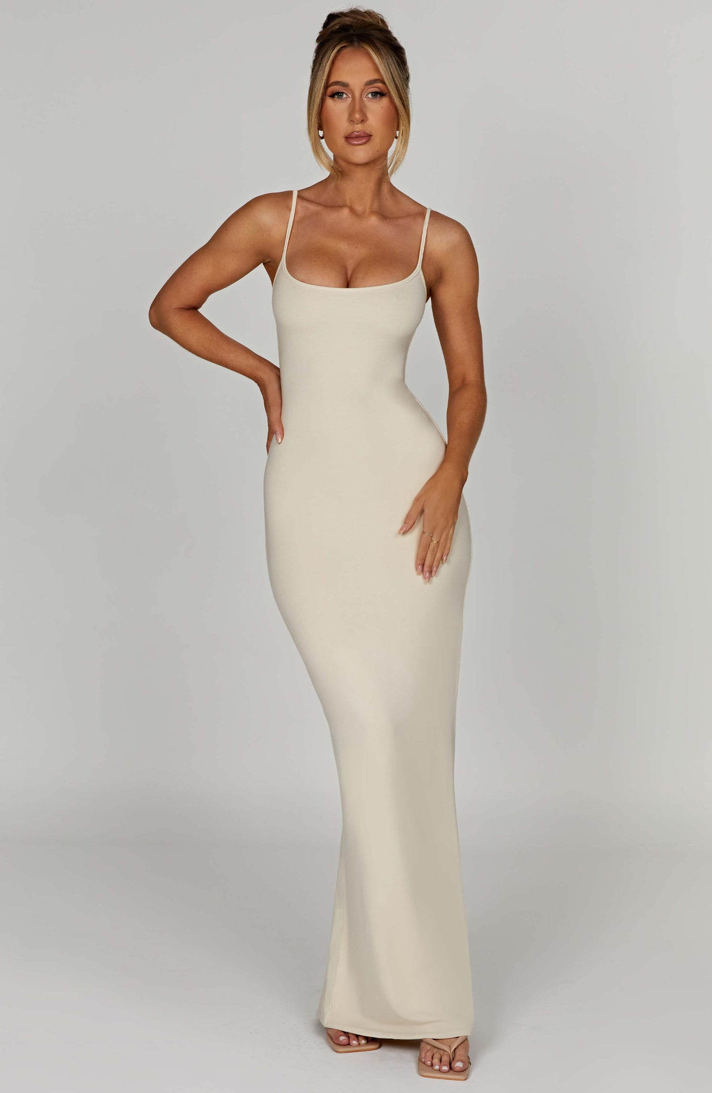 Vestido Maxi Saskia - Crema