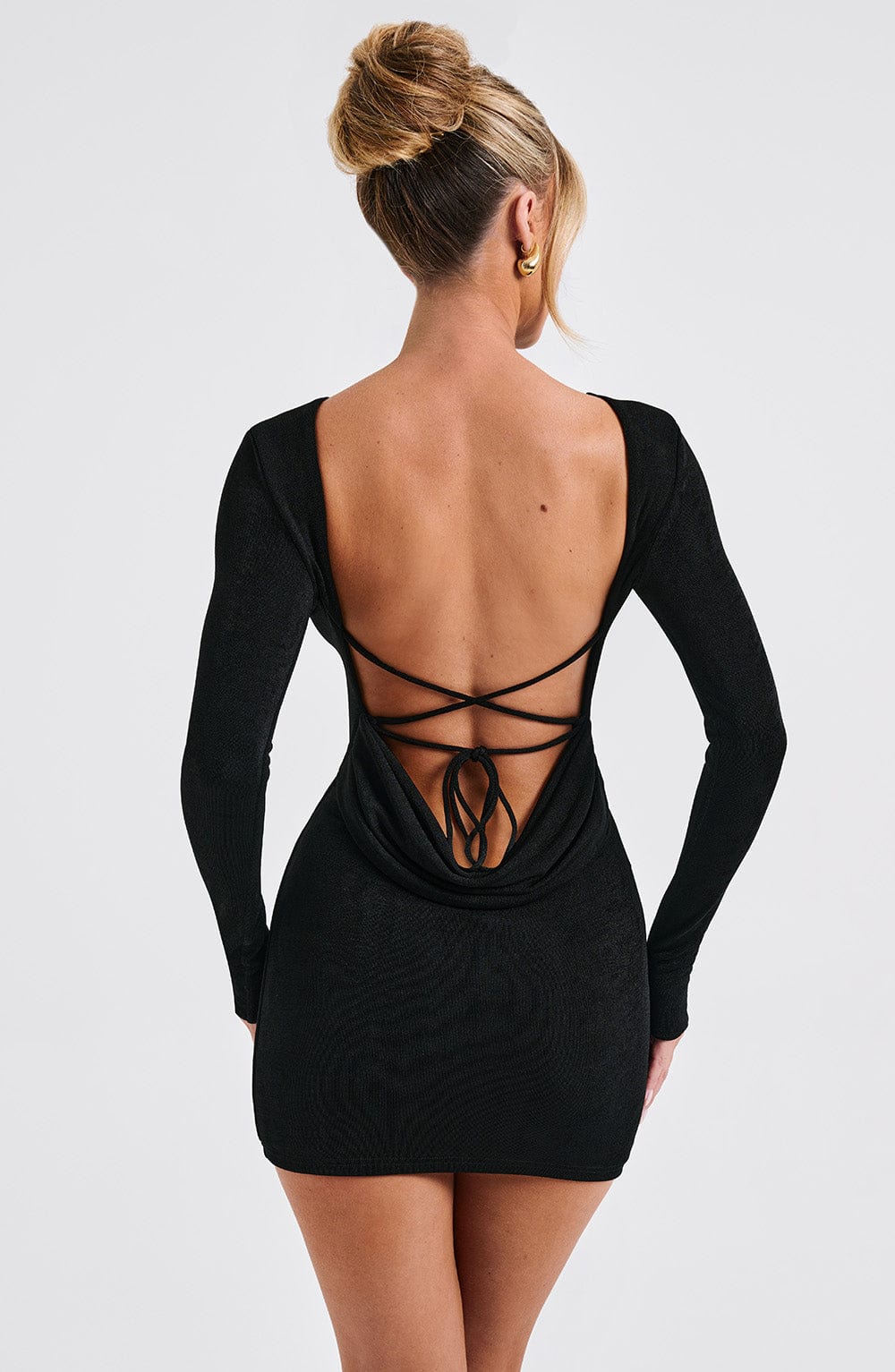 Un Mini Vestido - Negro