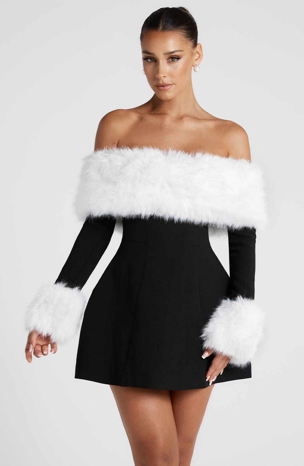 Vestido Mini Villanelle - Negro/Blanco